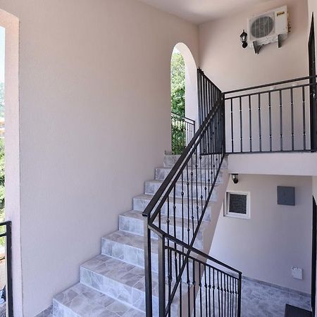 Vila Lucice Petrovac Bagian luar foto
