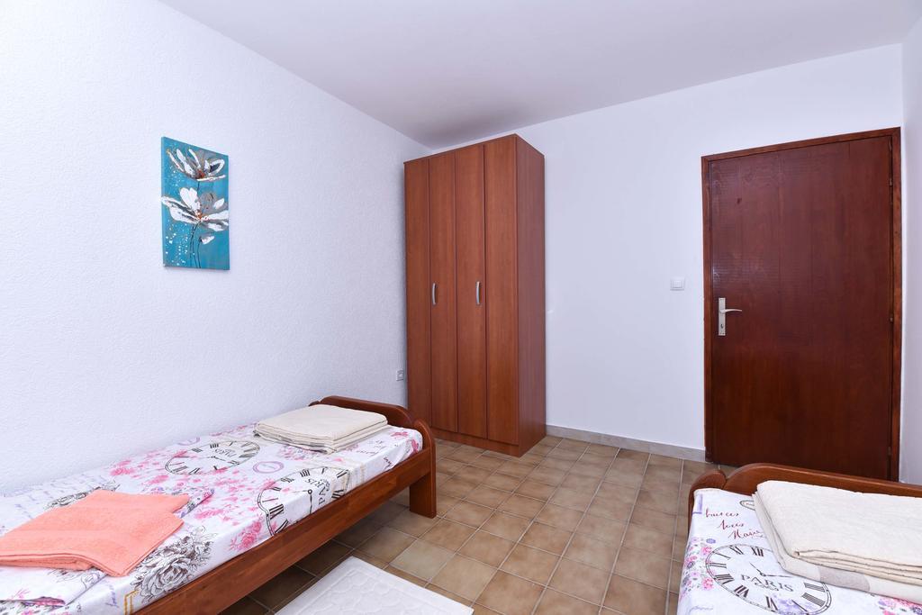 Vila Lucice Petrovac Bagian luar foto