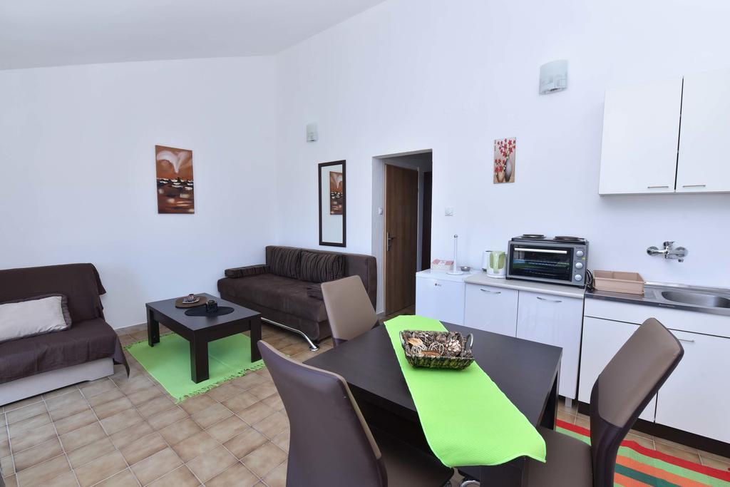 Vila Lucice Petrovac Bagian luar foto