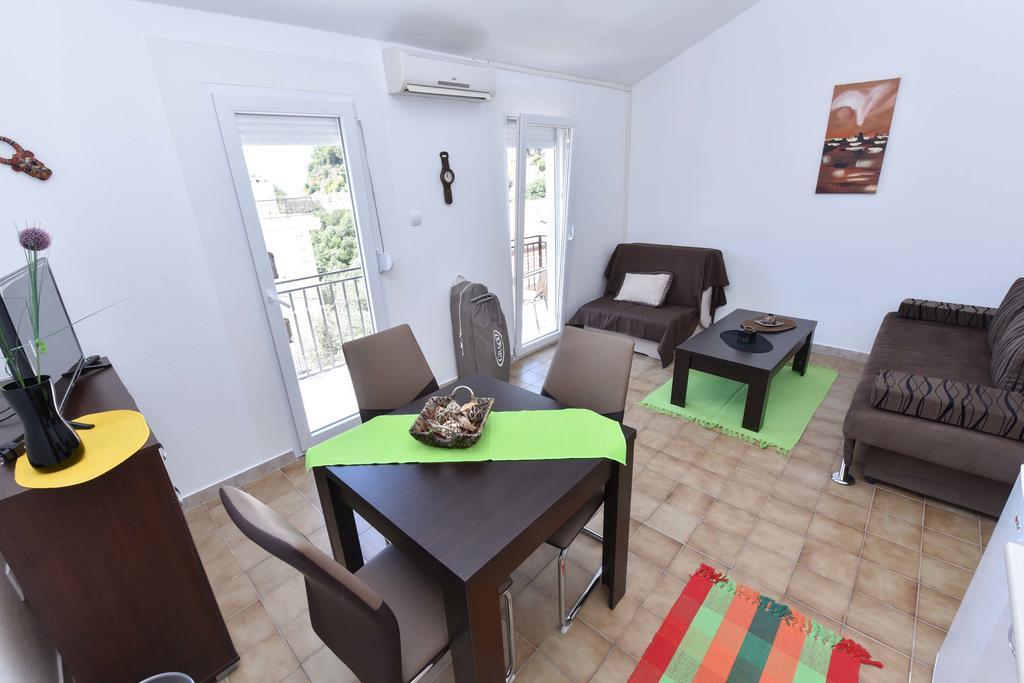 Vila Lucice Petrovac Bagian luar foto