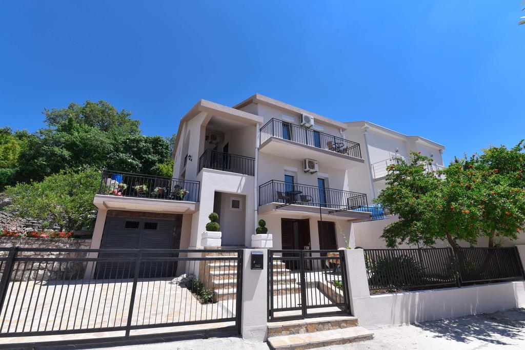Vila Lucice Petrovac Bagian luar foto