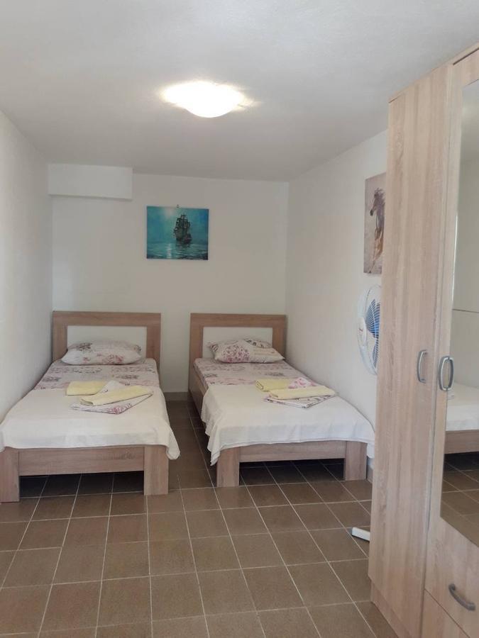 Vila Lucice Petrovac Bagian luar foto