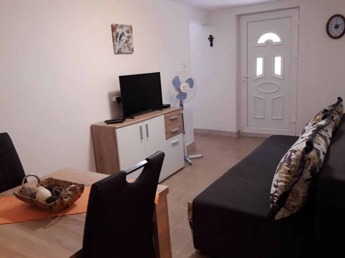 Vila Lucice Petrovac Bagian luar foto