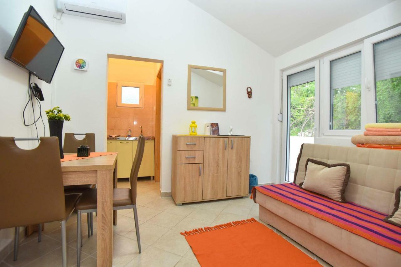 Vila Lucice Petrovac Bagian luar foto