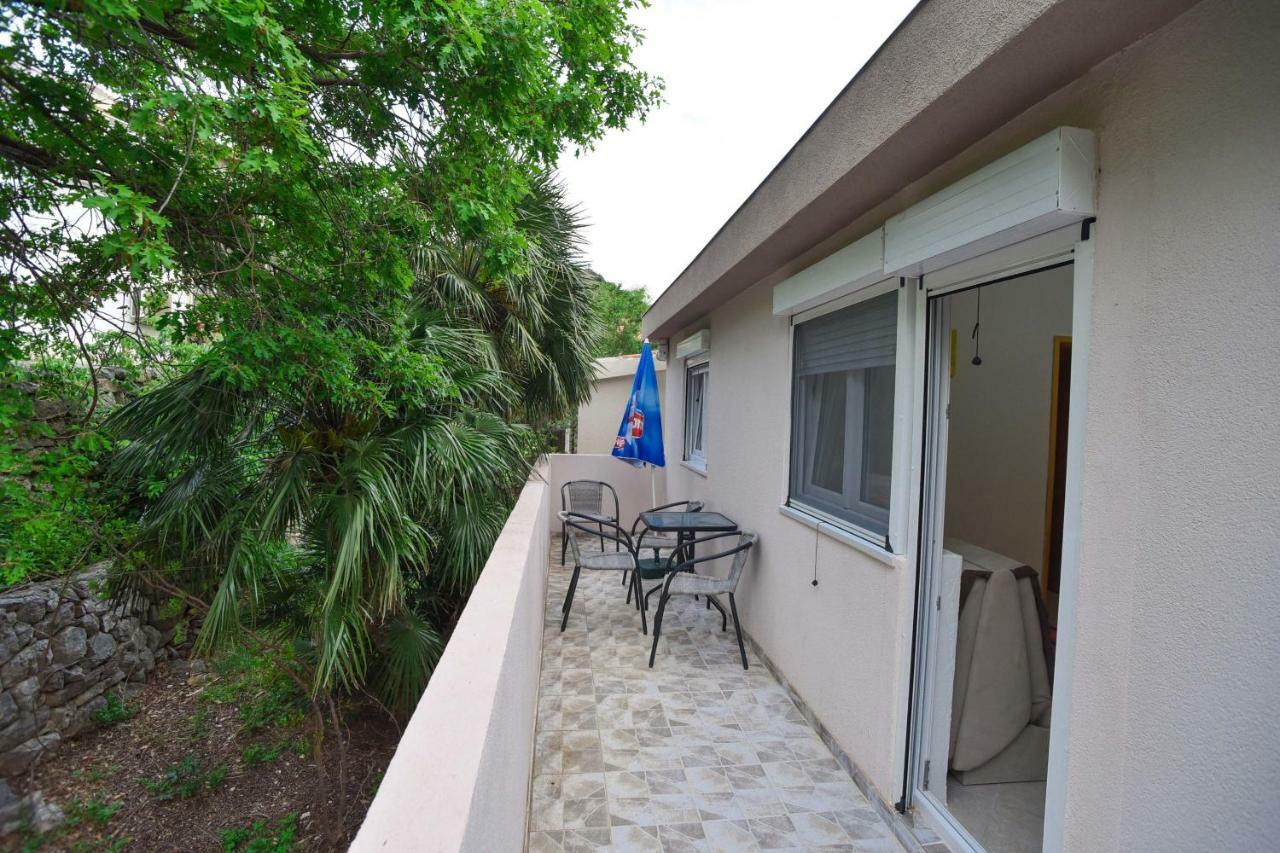 Vila Lucice Petrovac Bagian luar foto